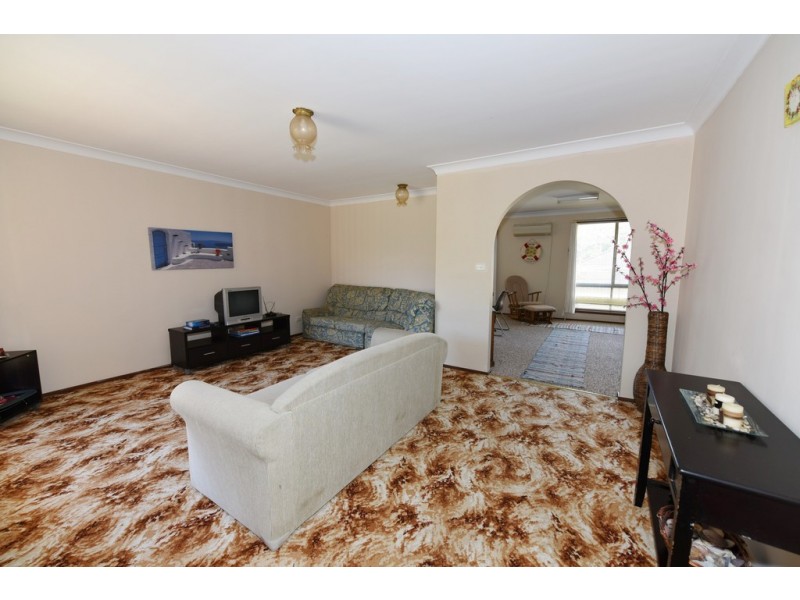 34 Yuroka Crescent, St Georges Basin NSW 2540