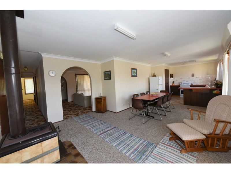 34 Yuroka Crescent, St Georges Basin NSW 2540