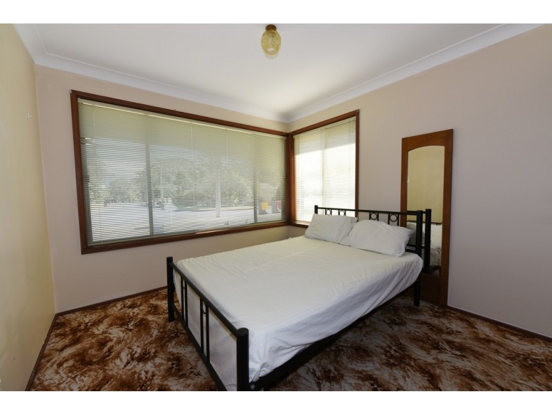 34 Yuroka Crescent, St Georges Basin NSW 2540