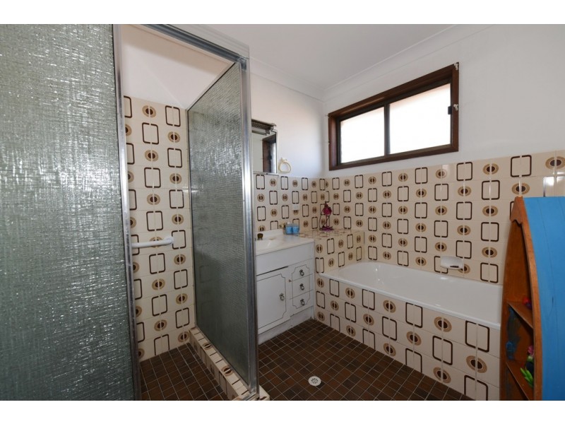 34 Yuroka Crescent, St Georges Basin NSW 2540