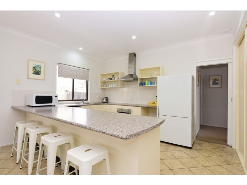 184 Elizabeth Drive, Vincentia NSW 2540