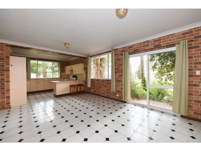 1/1 Second Avenue, Erowal Bay NSW 2540