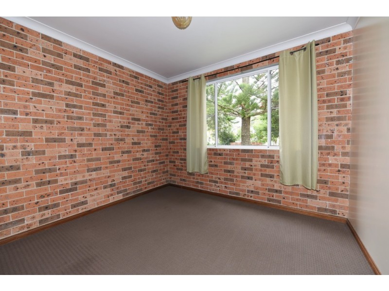 1/1 Second Avenue, Erowal Bay NSW 2540