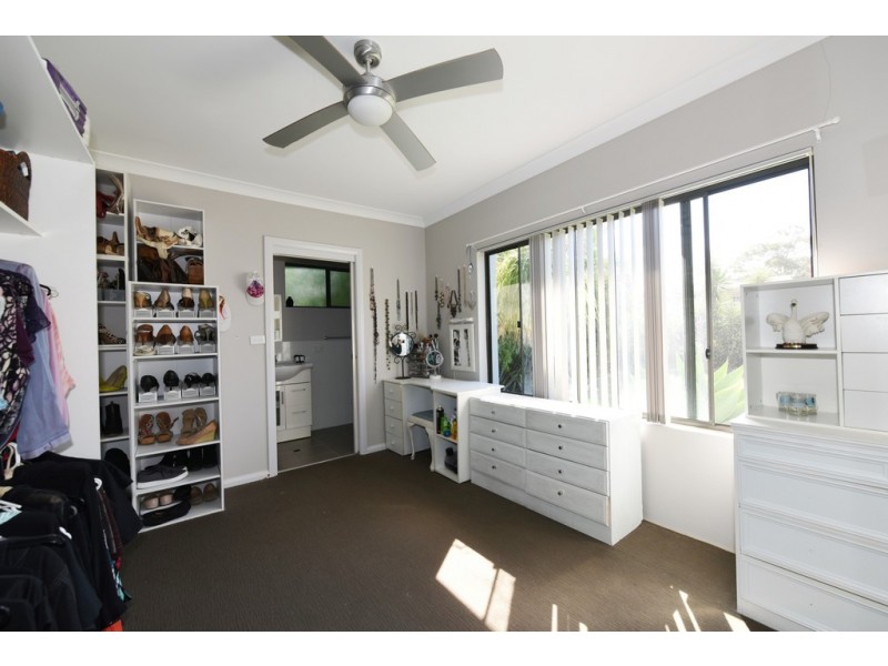 23 Tasman Road, St Georges Basin NSW 2540
