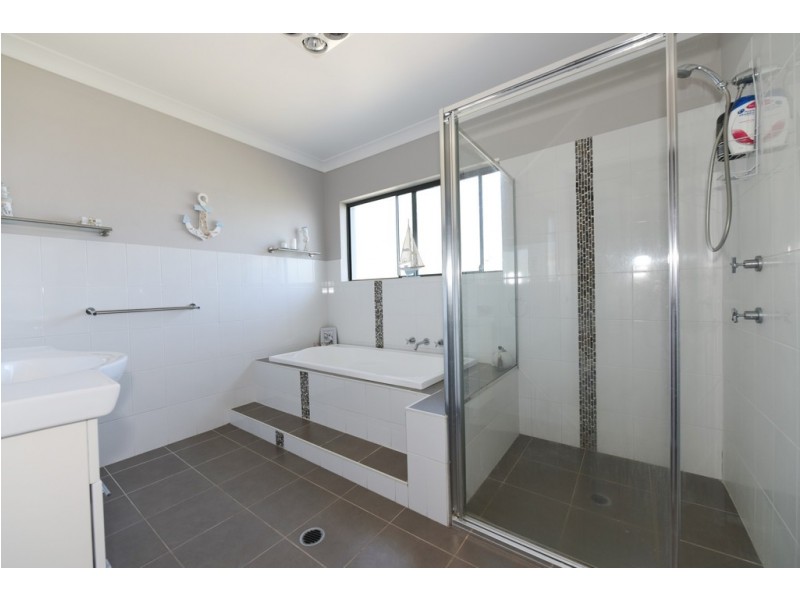 23 Tasman Road, St Georges Basin NSW 2540