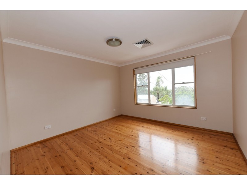 25 Waldegrave Crescent, Vincentia NSW 2540