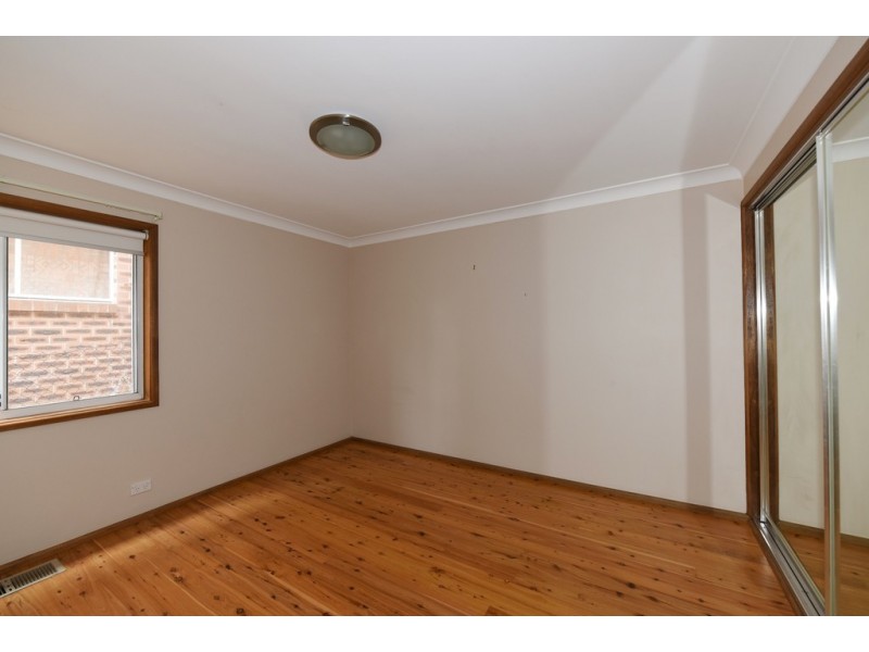 25 Waldegrave Crescent, Vincentia NSW 2540