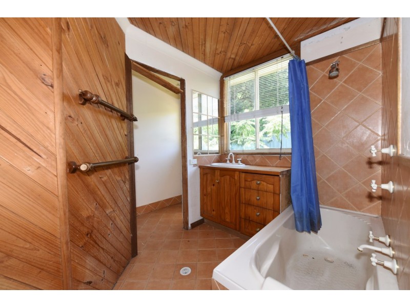 111 Greville Avenue, Sanctuary Point NSW 2540