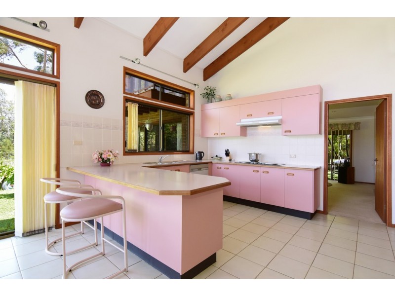 32 Thora Street, Sussex Inlet NSW 2540