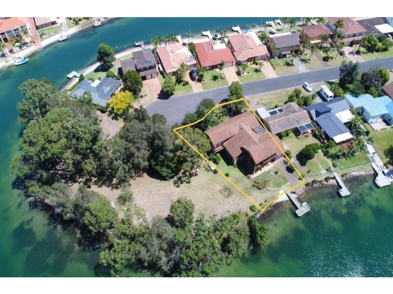 32 Thora Street, Sussex Inlet NSW 2540