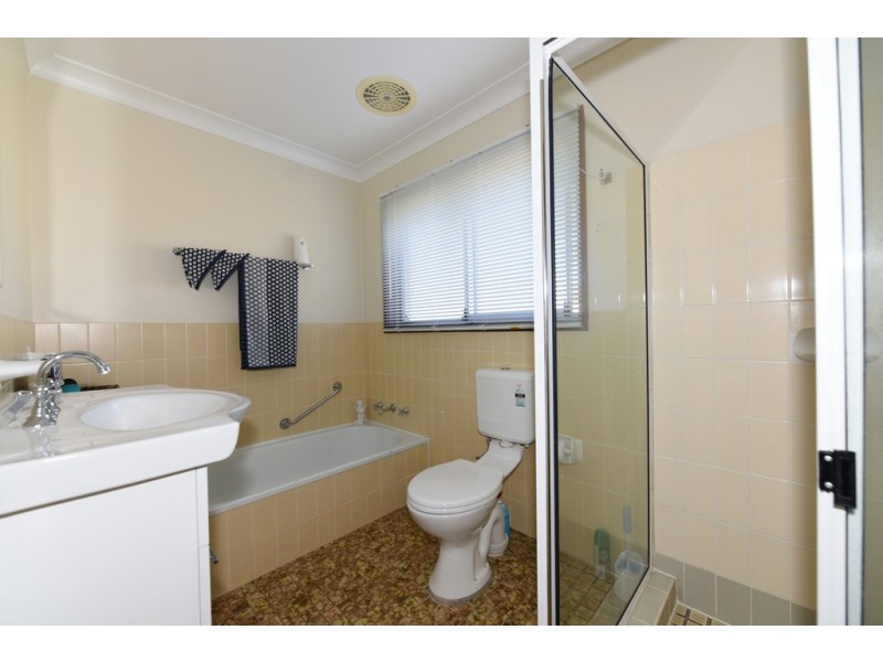 102 River Road, Sussex Inlet NSW 2540