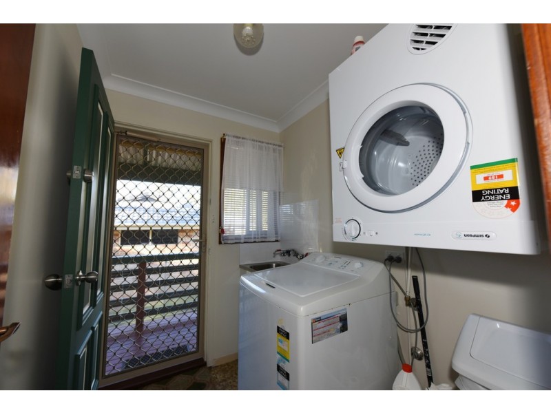 102 River Road, Sussex Inlet NSW 2540