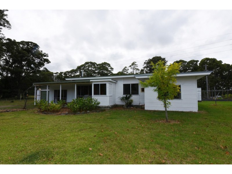 11 Hawken Road, Tomerong NSW 2540