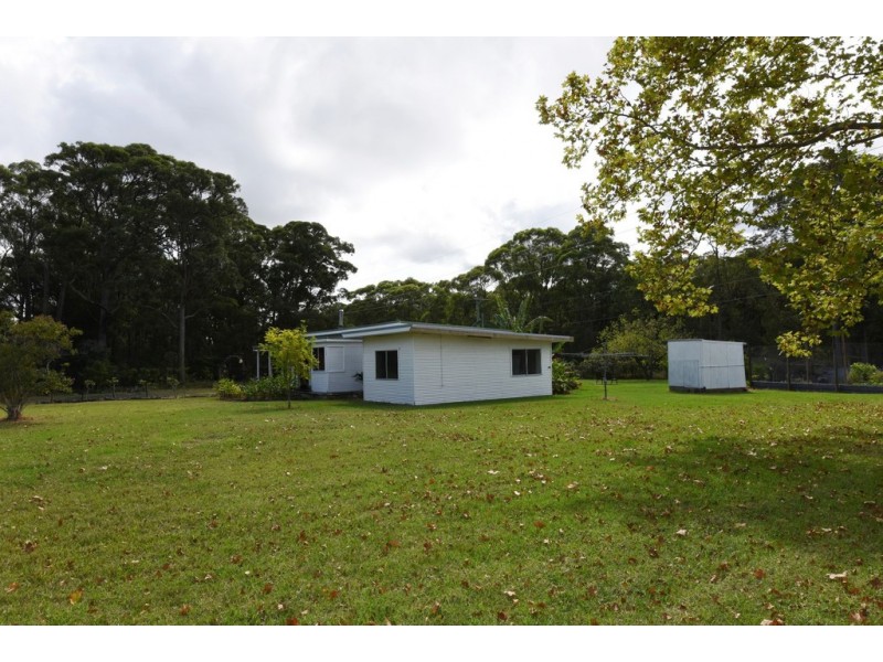 11 Hawken Road, Tomerong NSW 2540