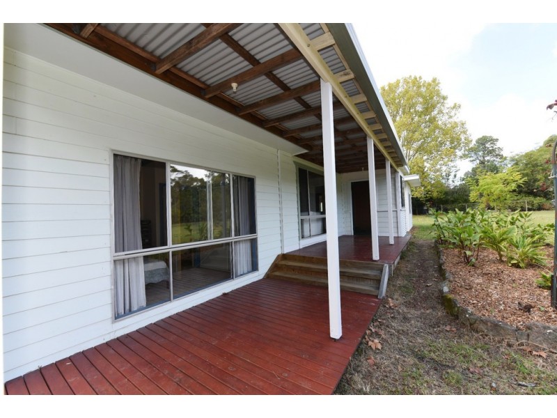 11 Hawken Road, Tomerong NSW 2540