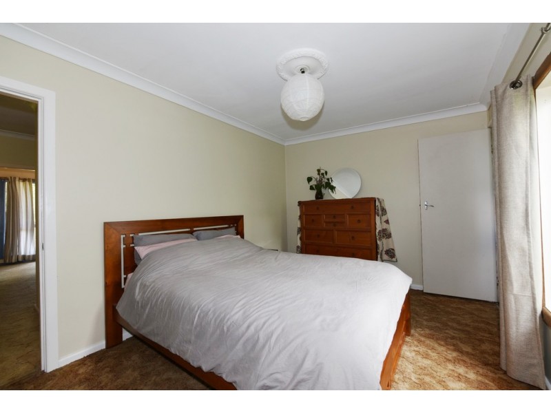 11 Hawken Road, Tomerong NSW 2540