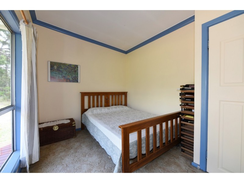 11 Hawken Road, Tomerong NSW 2540