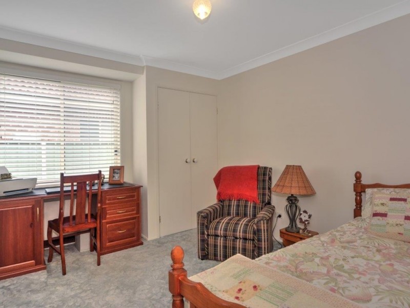 1 Finch Place, Sussex Inlet NSW 2540