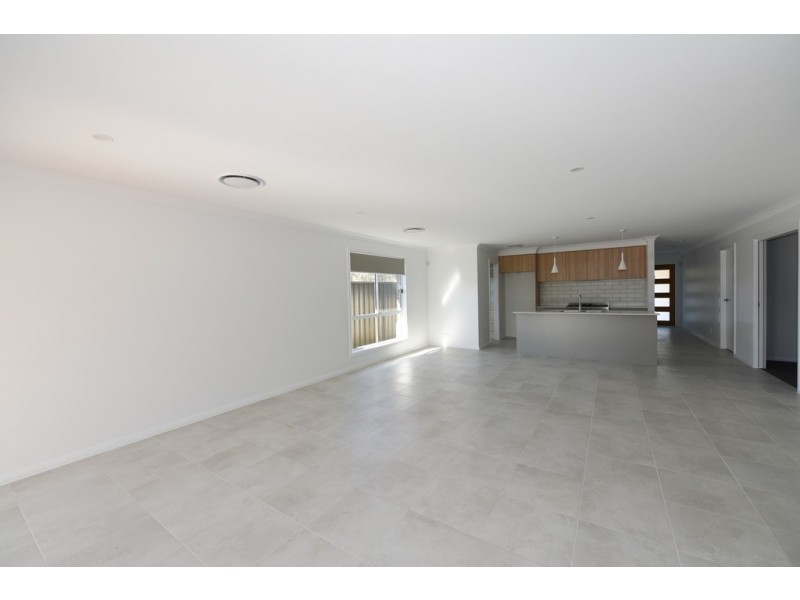 17 Turnstone Vista, South Nowra NSW 2541