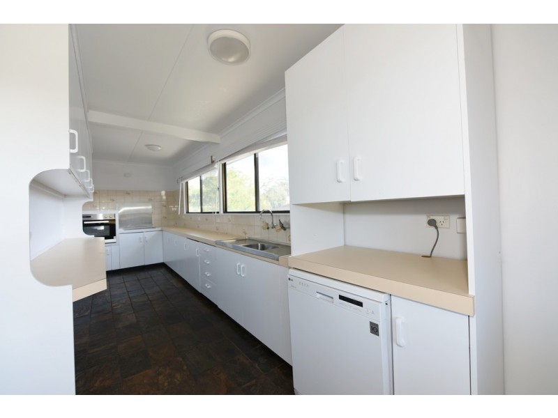 3 Winn Avenue, Basin View NSW 2540