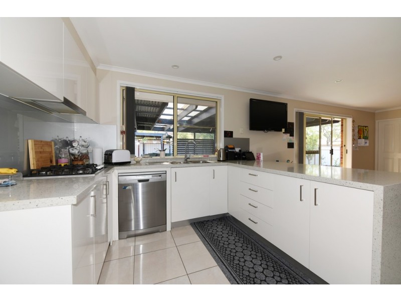 6 Wonga Place, St Georges Basin NSW 2540