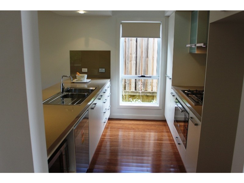 14 Coaster Circuit, Vincentia NSW 2540