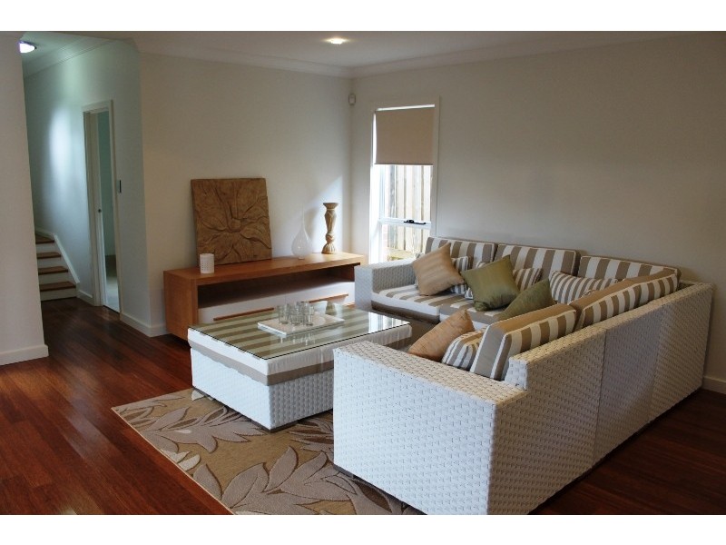 14 Coaster Circuit, Vincentia NSW 2540