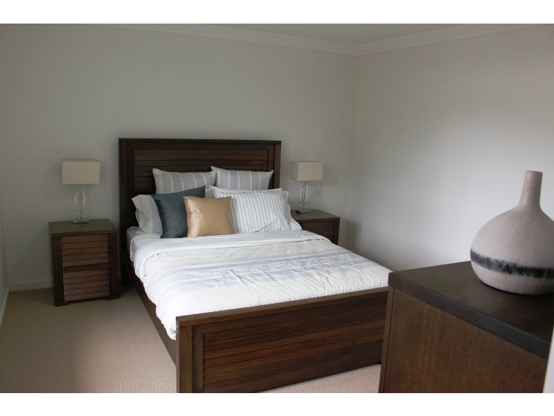 14 Coaster Circuit, Vincentia NSW 2540