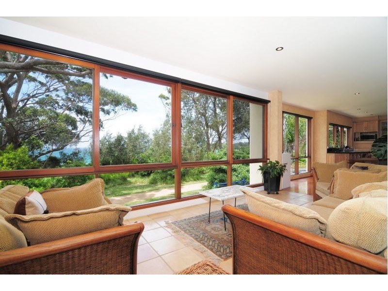 170 Elizabeth Drive, Vincentia NSW 2540