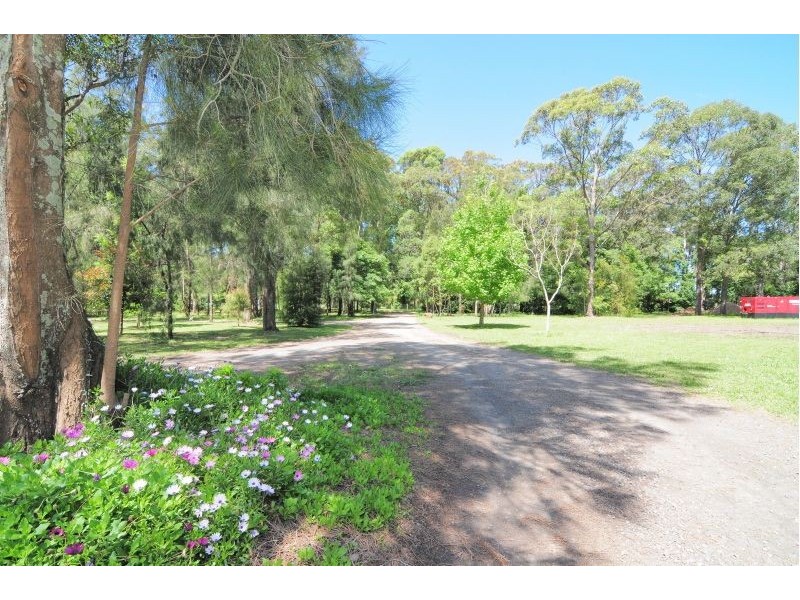 12  Willowford Road, Woollamia NSW 2540