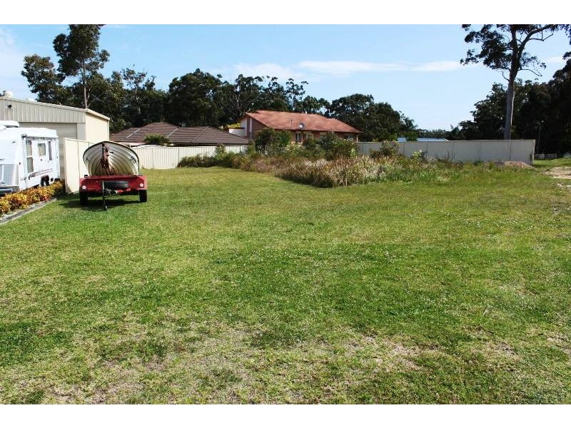 14 Carver Court, St Georges Basin NSW 2540