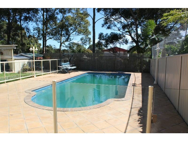 10 Walmer Avenue, Sanctuary Point NSW 2540
