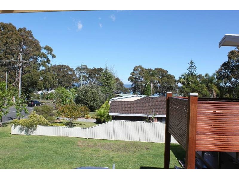 10 Walmer Avenue, Sanctuary Point NSW 2540