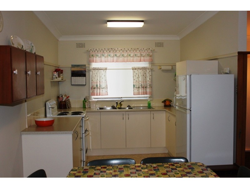 20 Plantation Point Parade, Vincentia NSW 2540