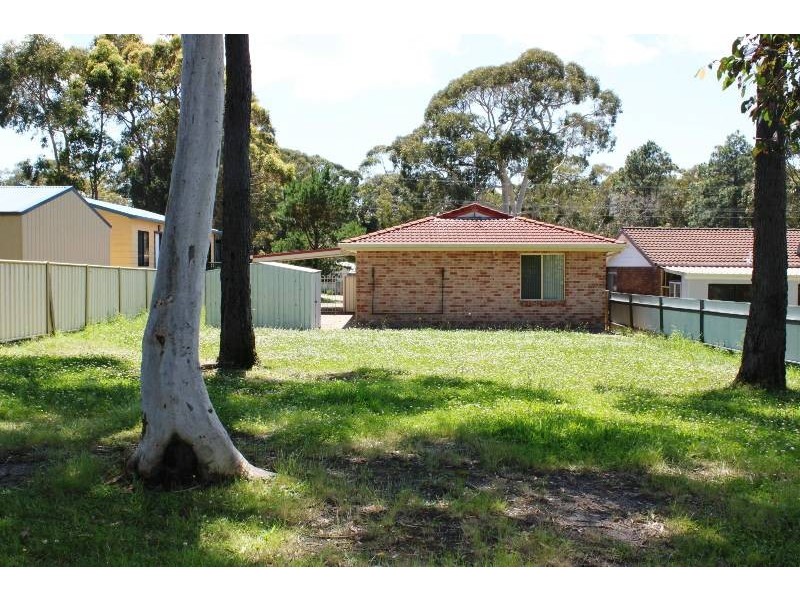 63 Macgibbon Parade, Old Erowal Bay NSW 2540