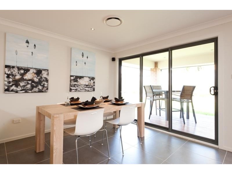 10  Coaster Circuit, Vincentia NSW 2540