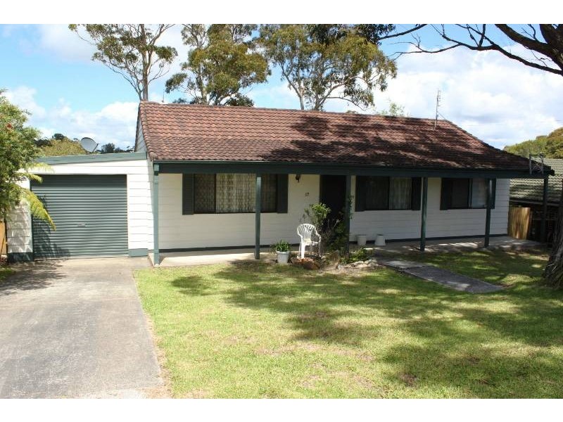17 Albion Street, Sanctuary Point NSW 2540