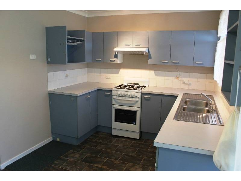 17 Albion Street, Sanctuary Point NSW 2540