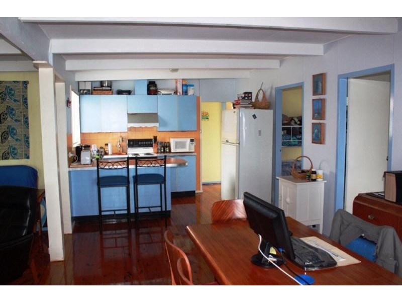 86 Basin View Pde, Basin View NSW 2540