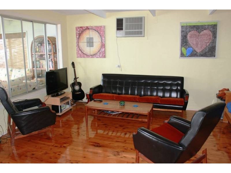 86 Basin View Pde, Basin View NSW 2540