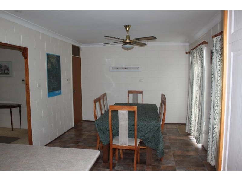 6 Edward Street, Vincentia NSW 2540
