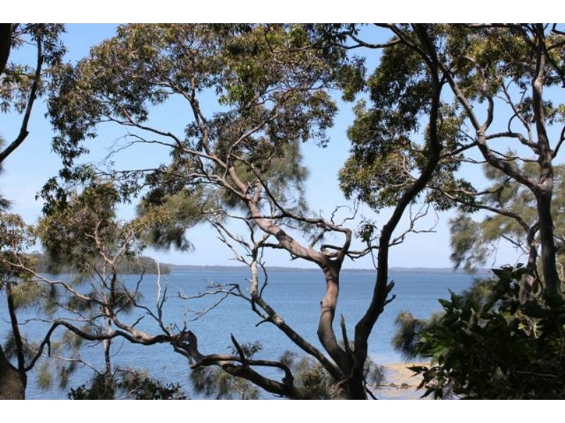 223 Loralyn Ave, Sanctuary Point NSW 2540