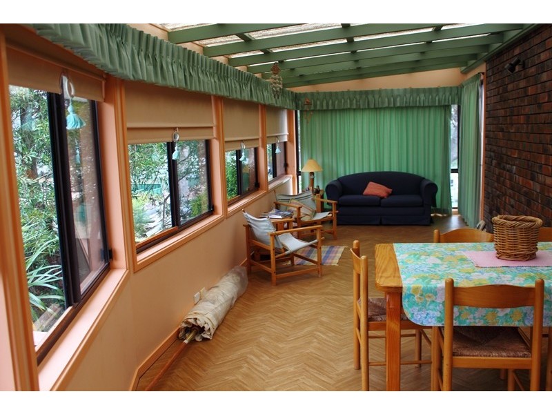 8 High Street, Erowal Bay NSW 2540