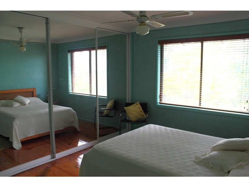 8 High Street, Erowal Bay NSW 2540