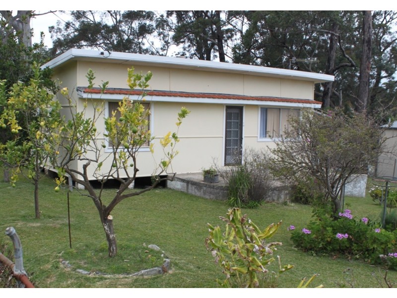 16 High Street, Erowal Bay NSW 2540