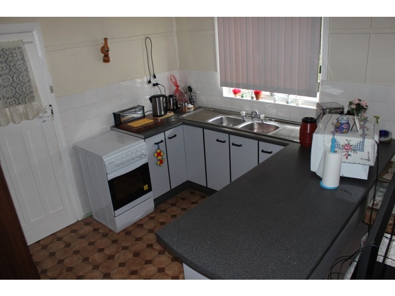 16 High Street, Erowal Bay NSW 2540