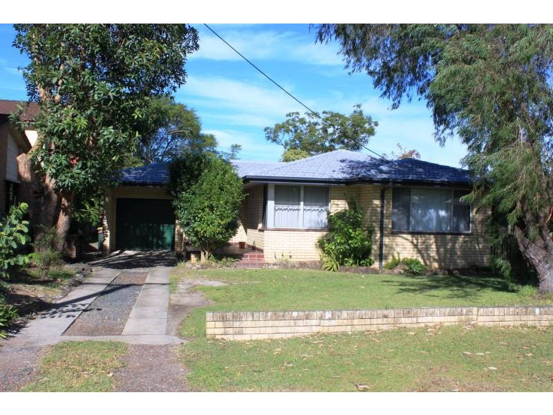 4 Albion Street, Vincentia NSW 2540