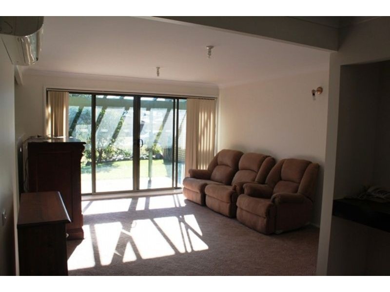 2/34 Argyle Street, Vincentia NSW 2540