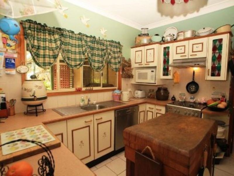 917 Sussex Inlet Rd, Sussex Inlet NSW 2540