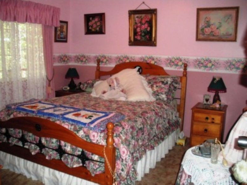 917 Sussex Inlet Rd, Sussex Inlet NSW 2540